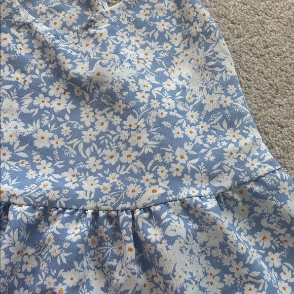 Everly flower top Large - Picture 3 of 6